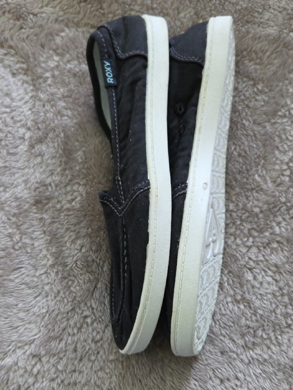 Roxy Black Slip-On Canvas Sneakers with Mint-Striped Insole - Picture 3 of 4